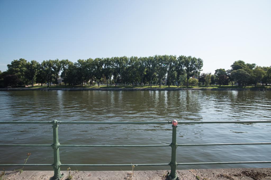 Quai De Rome Apartment Liege Phòng bức ảnh