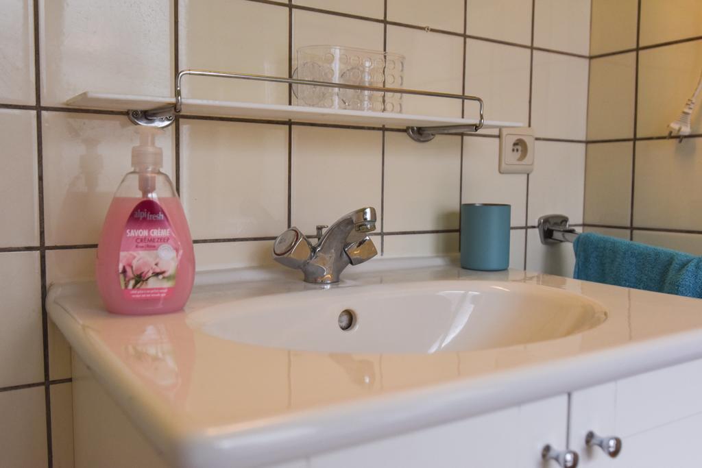 Quai De Rome Apartment Liege Phòng bức ảnh